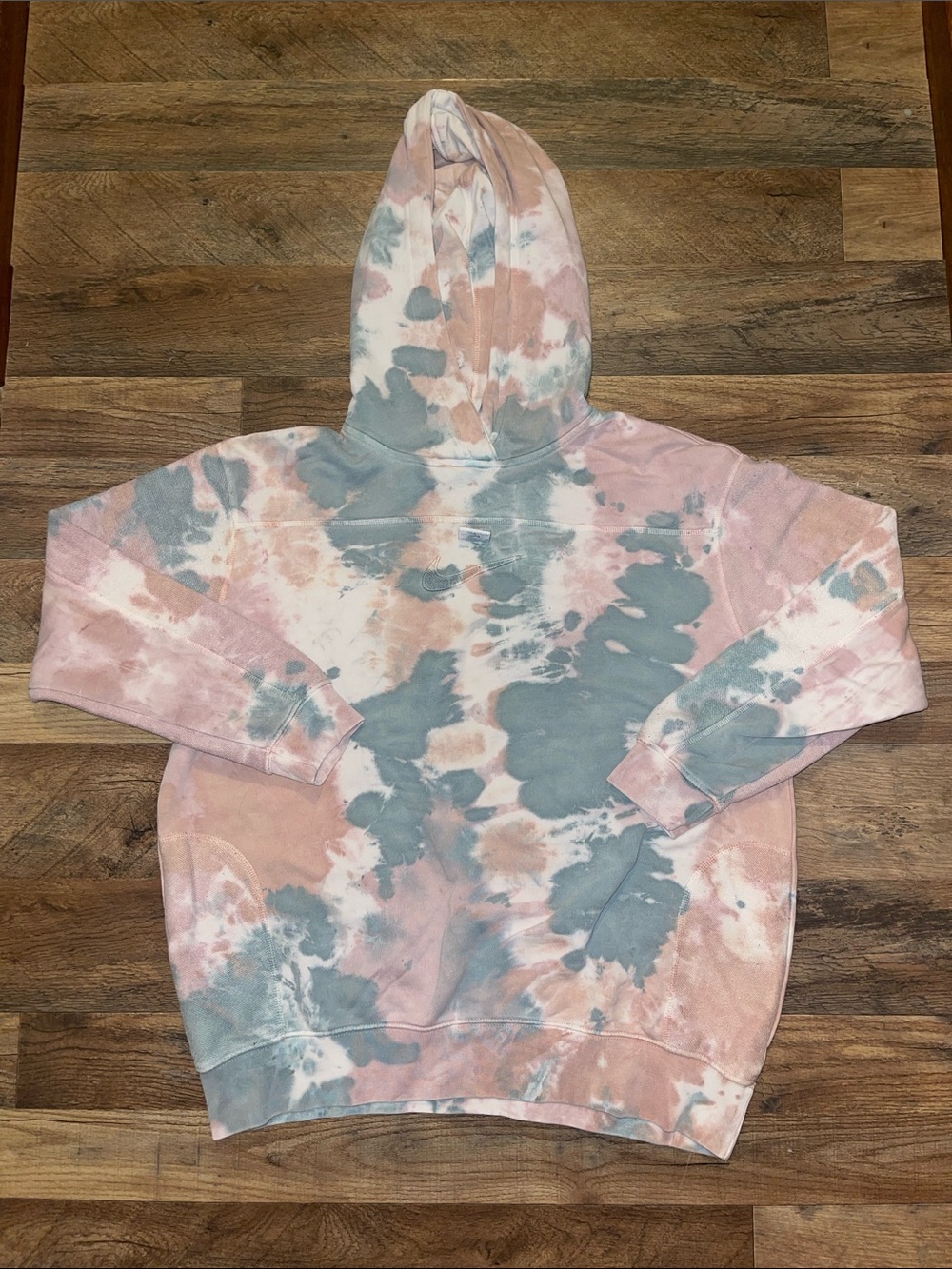 Nike Oversized Small Tie-Dye Hooded Sweatshirt in Blush & Sage